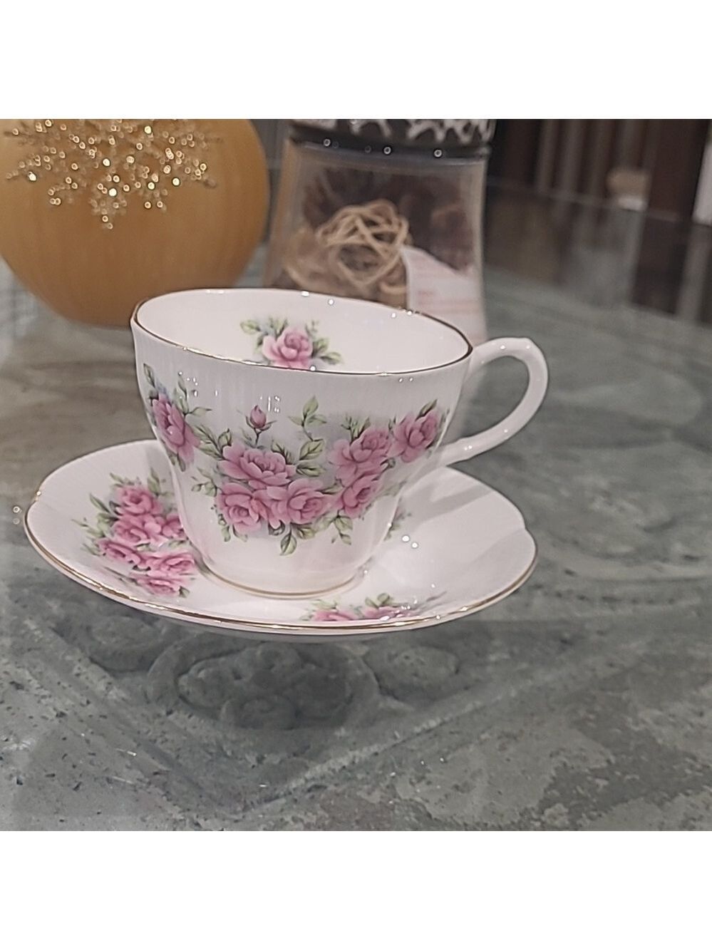 ROYAL ALBERT BONE CHINA ENGLAND PORCELAIN CUP AND SAUCER